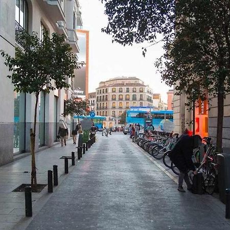 Apartamento En Plaza Callao マドリード エクステリア 写真
