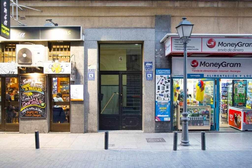 Apartamento En Plaza Callao マドリード エクステリア 写真